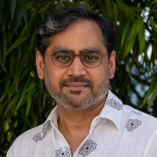 Portrait of Prof. Dr. Shiva Tyagarajan
